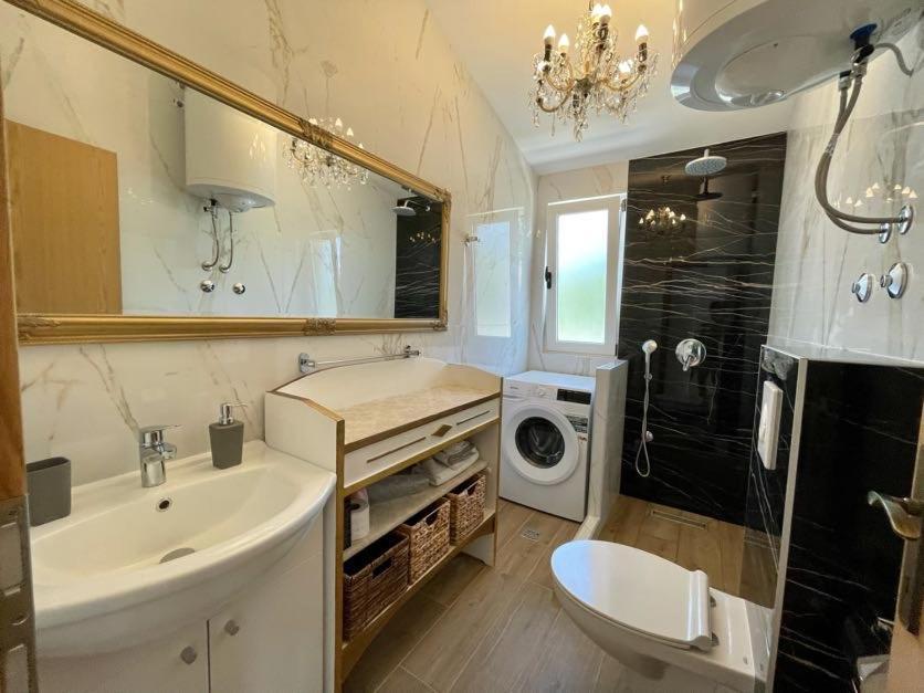 Apartment Venera Блаце Екстер'єр фото
