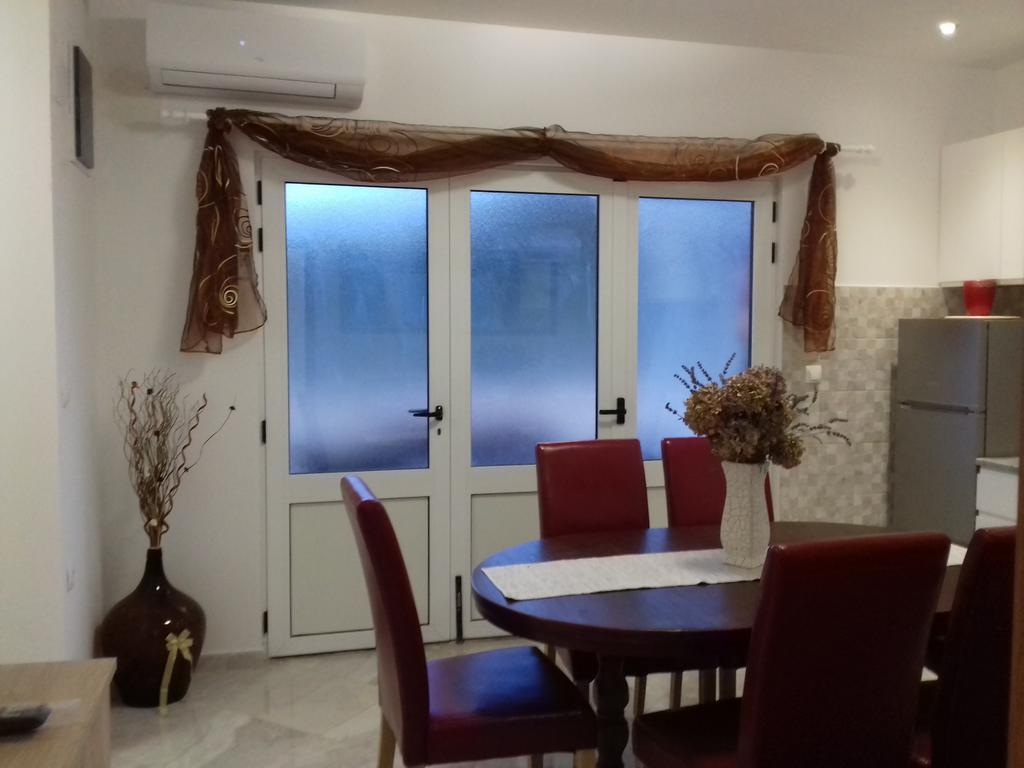 Apartment Venera Блаце Екстер'єр фото