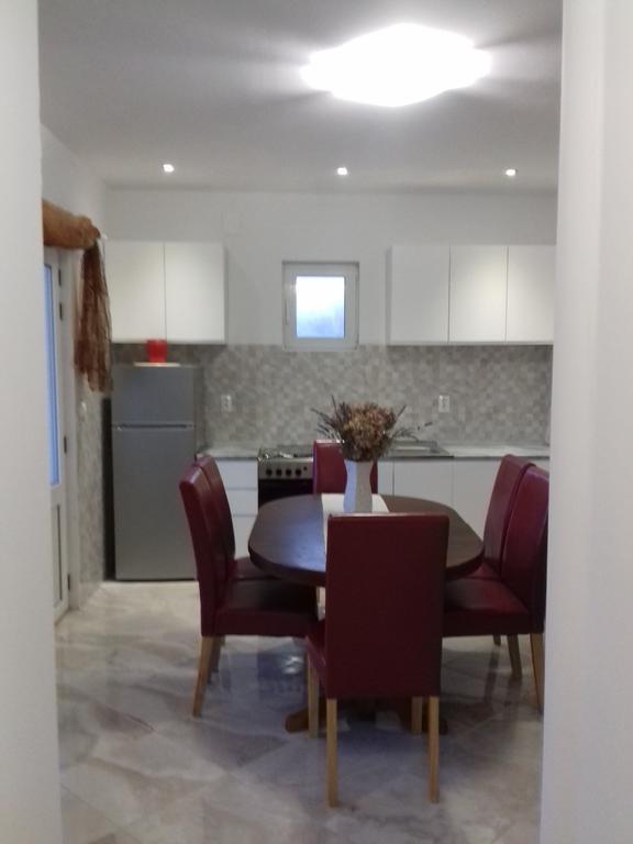 Apartment Venera Блаце Екстер'єр фото