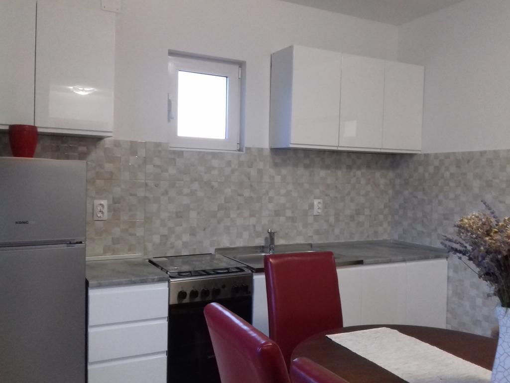 Apartment Venera Блаце Екстер'єр фото