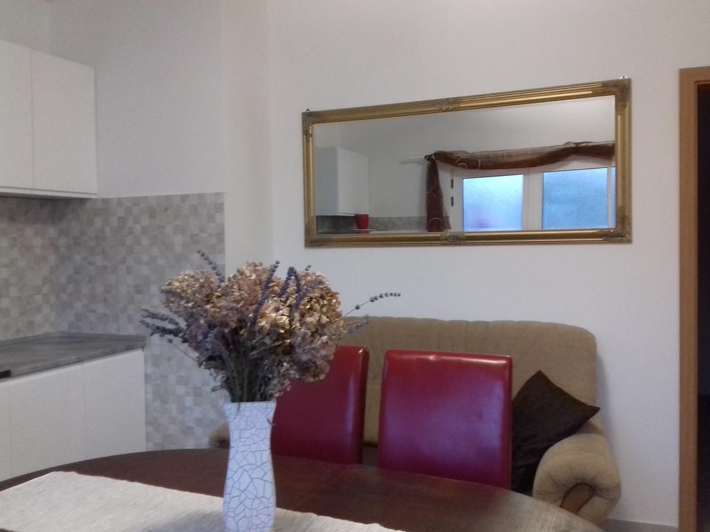 Apartment Venera Блаце Екстер'єр фото