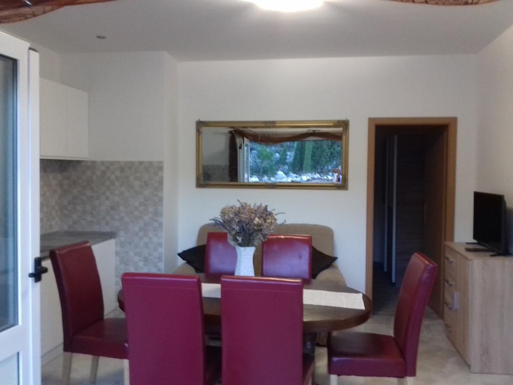 Apartment Venera Блаце Екстер'єр фото