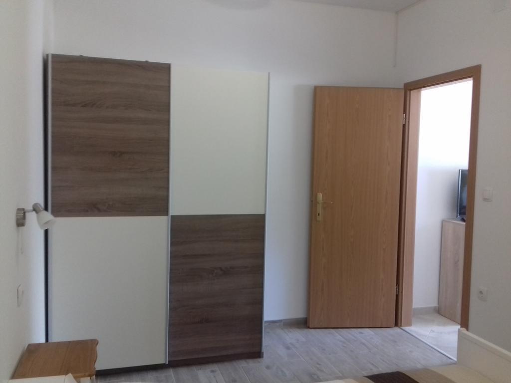 Apartment Venera Блаце Екстер'єр фото